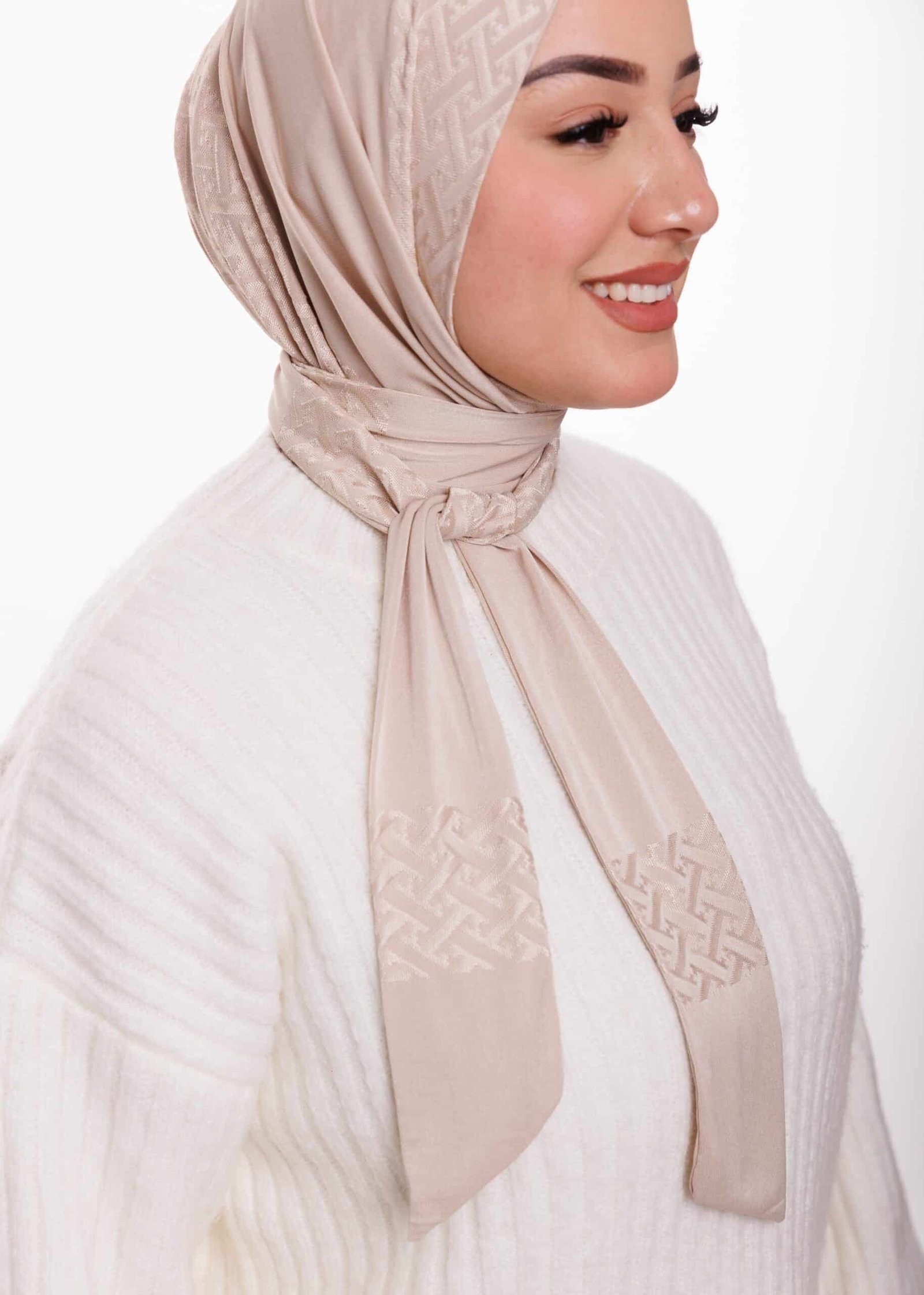 طبقية خليجية - ترابي -